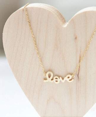 Idee cadeau femme. Bijoux fantaisie tendance 2017