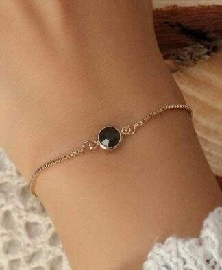 Bracelet chaine pierre facettee noire