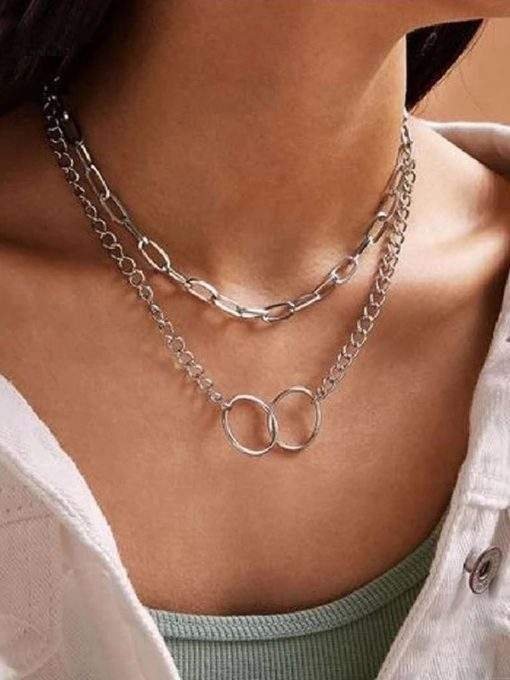 Collier grosse maille tendance 2022