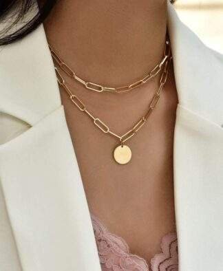 Collier maillons larges et medaille