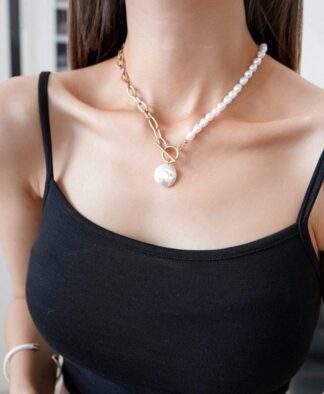 Collier maillons perles blanches