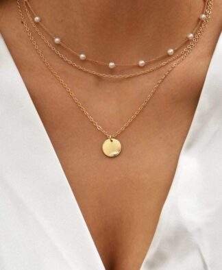 Collier multirang perles blanches