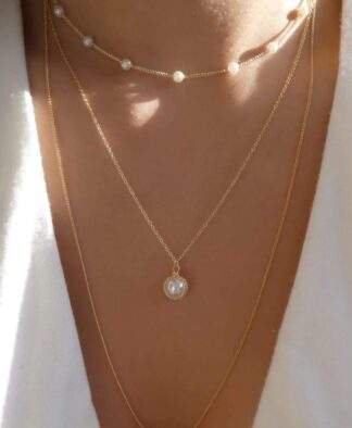 collier multirang perles blanches