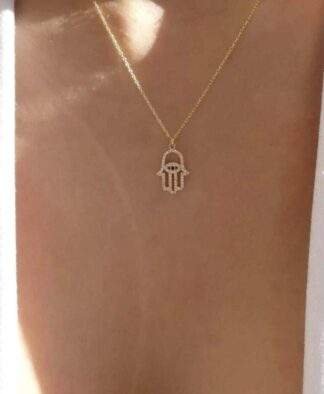 collier main fatma dore tendance 2024