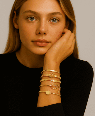 Ensemble de Bracelets Dorés – Design Minimaliste et Raffiné